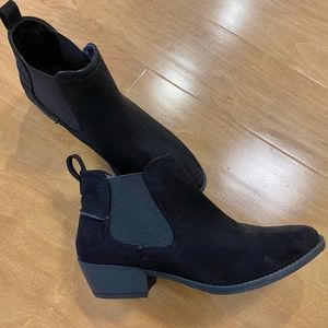 Qupid Black Suede Ankle Boots (Never Worn)